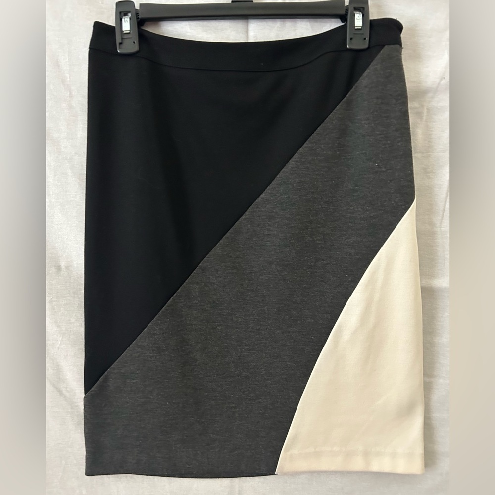 Women’s skirt